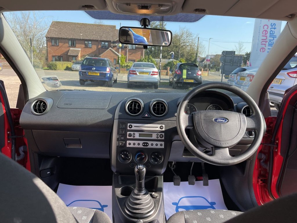 Used Ford Fiesta 2005 for sale - 77765472: Photo 2