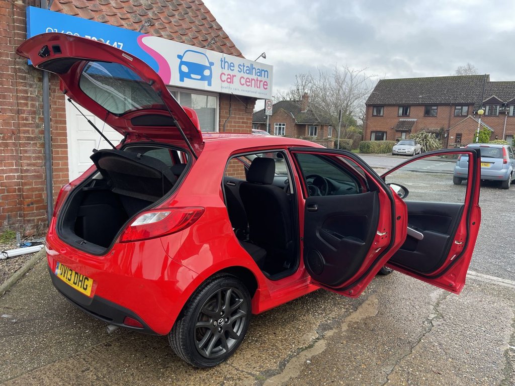 Used Mazda Mazda2 2013 for sale - 77399734: Photo 10
