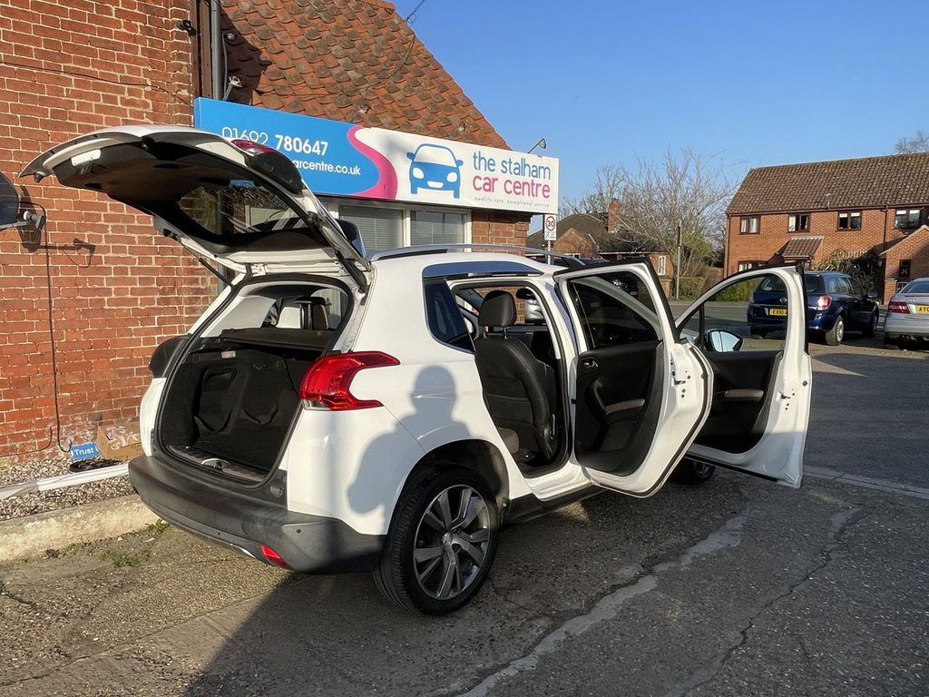 Used Peugeot 2008 2015 for sale - 77765050: Photo 9