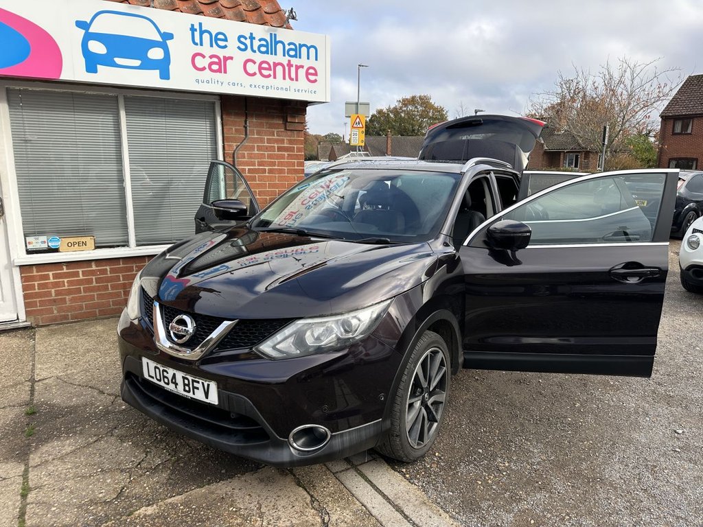 Used Nissan Qashqai 2015 for sale - 76514555: Photo 15