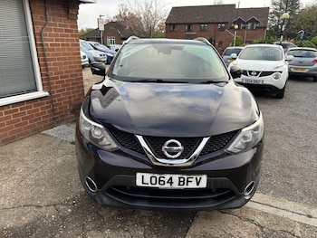 Used Nissan Qashqai 2015 for sale - 76514555: Photo