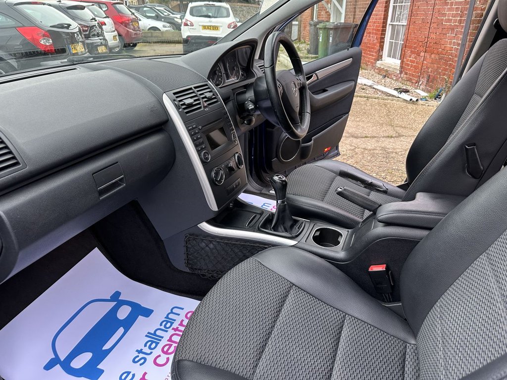 Used Mercedes-Benz A-Class 2012 for sale - 76923455: Photo 12