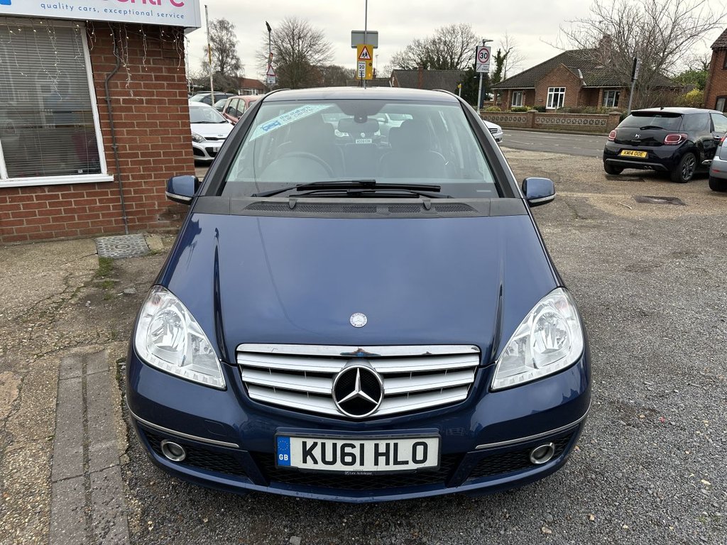 Used Mercedes-Benz A-Class 2012 for sale - 76923455: Photo 4