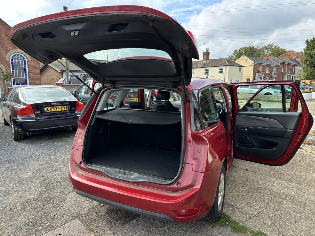 Used Citroen C4 Grand Picasso 2014 for sale - 76148203: Photo 19