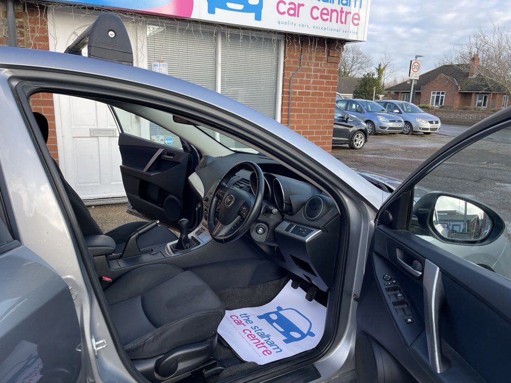 Used Mazda Mazda3 2012 for sale - 77905397: Photo 13