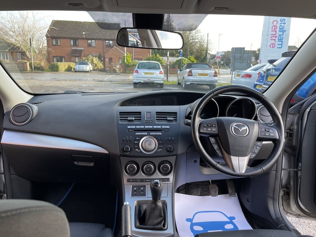 Used Mazda Mazda3 2012 for sale - 77905397: Photo 2