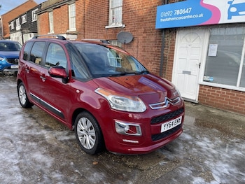 2014 (64) - 1.6 VTi 16V Exclusive 5dr EGS6