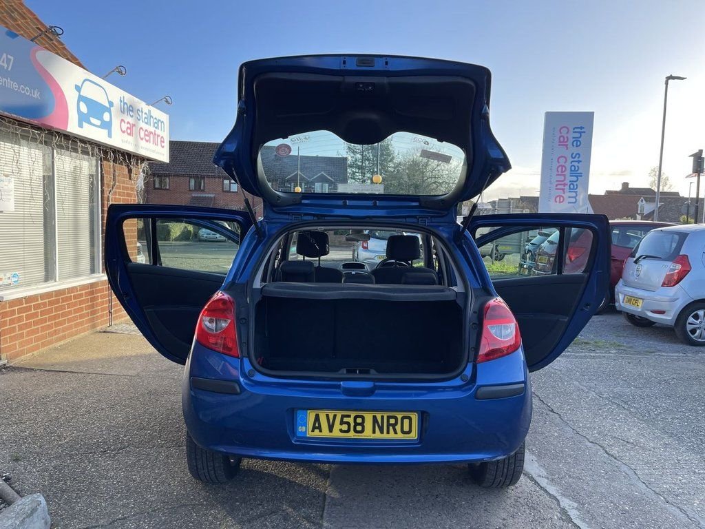 Used Renault Clio 2008 for sale - 77328384: Photo 10