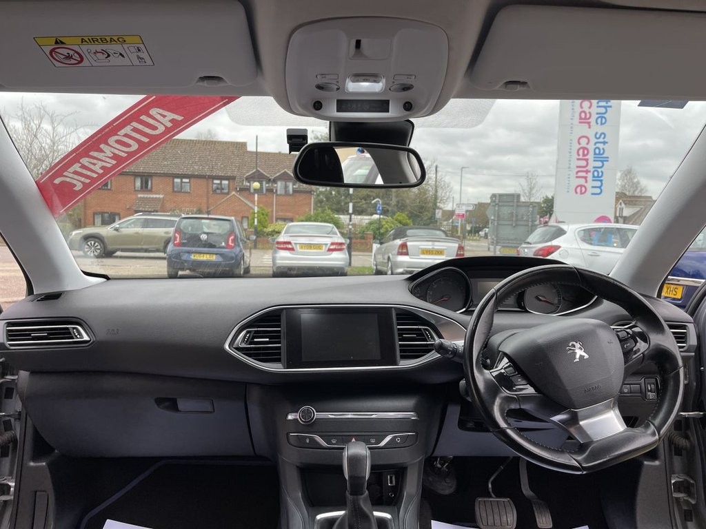 Used Peugeot 308 2015 for sale - 77680872: Photo 2