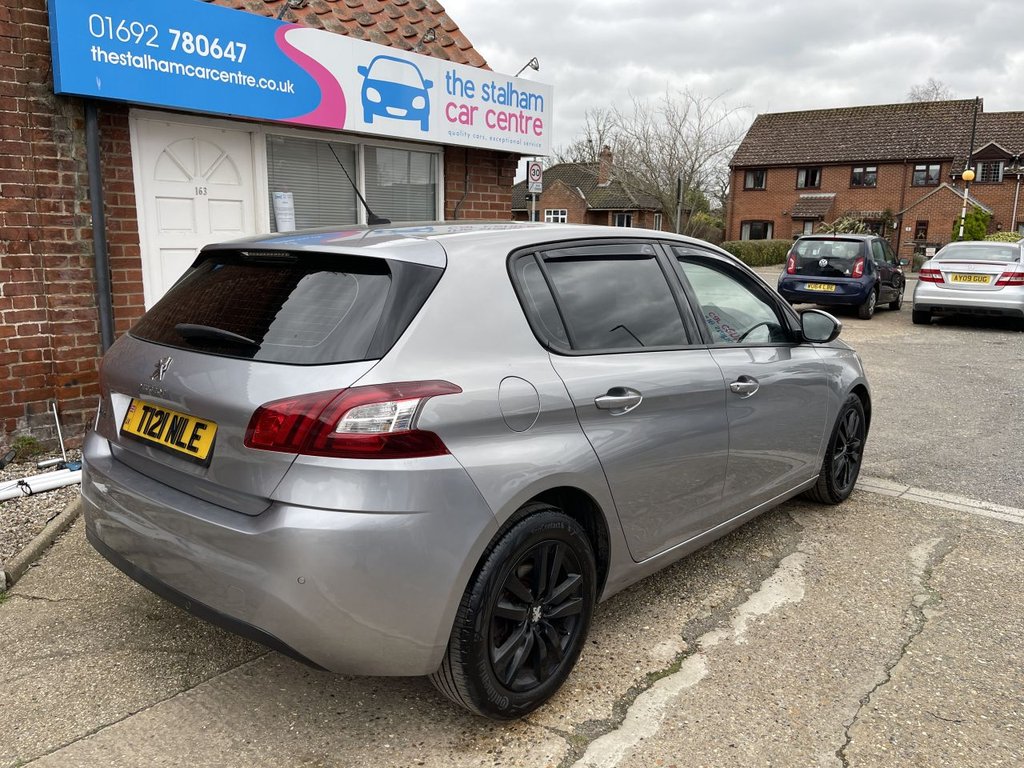 Used Peugeot 308 2015 for sale - 77680872: Photo 4