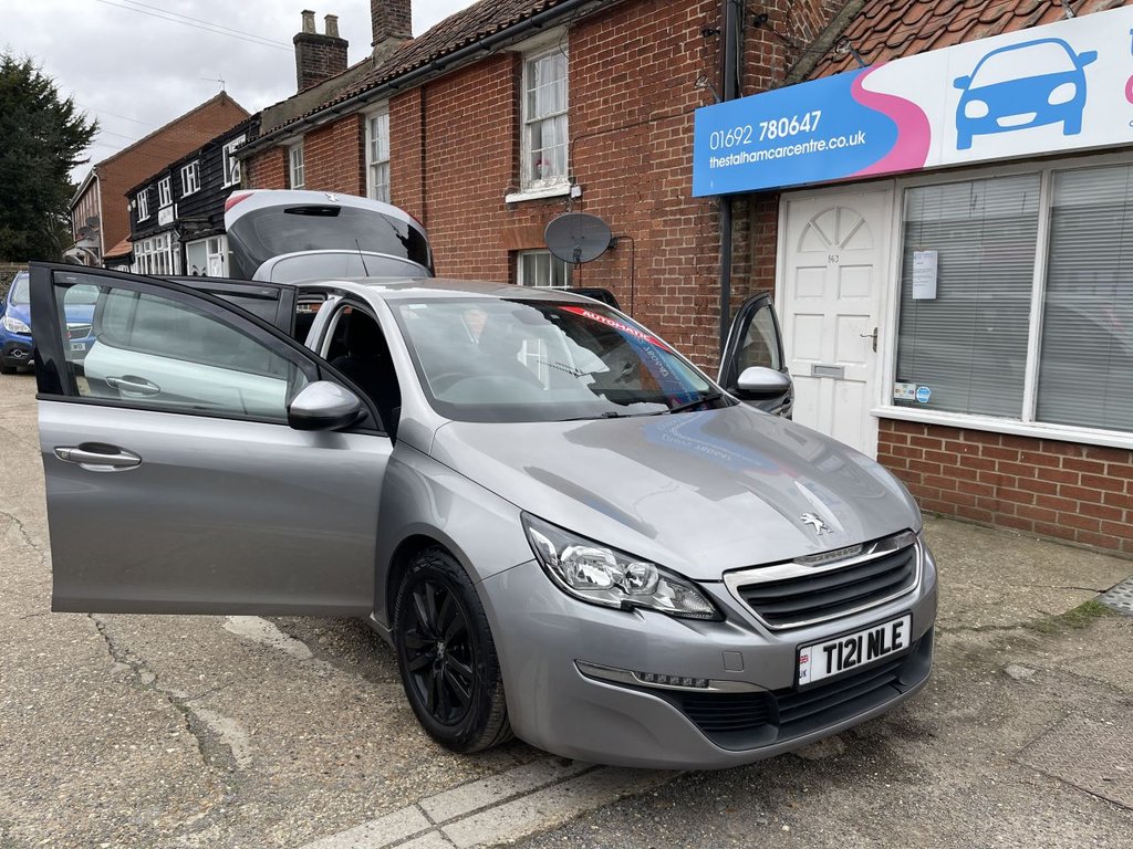 Used Peugeot 308 2015 for sale - 77680872: Photo 8