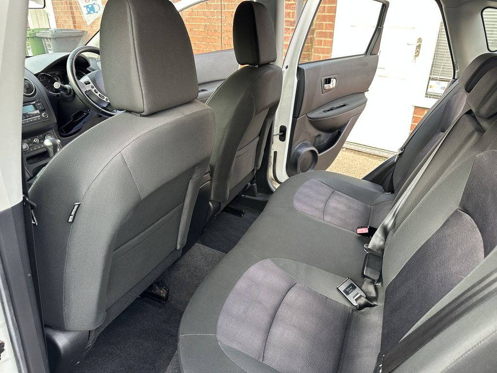 Used Nissan Qashqai 2012 for sale - 76923654: Photo 11