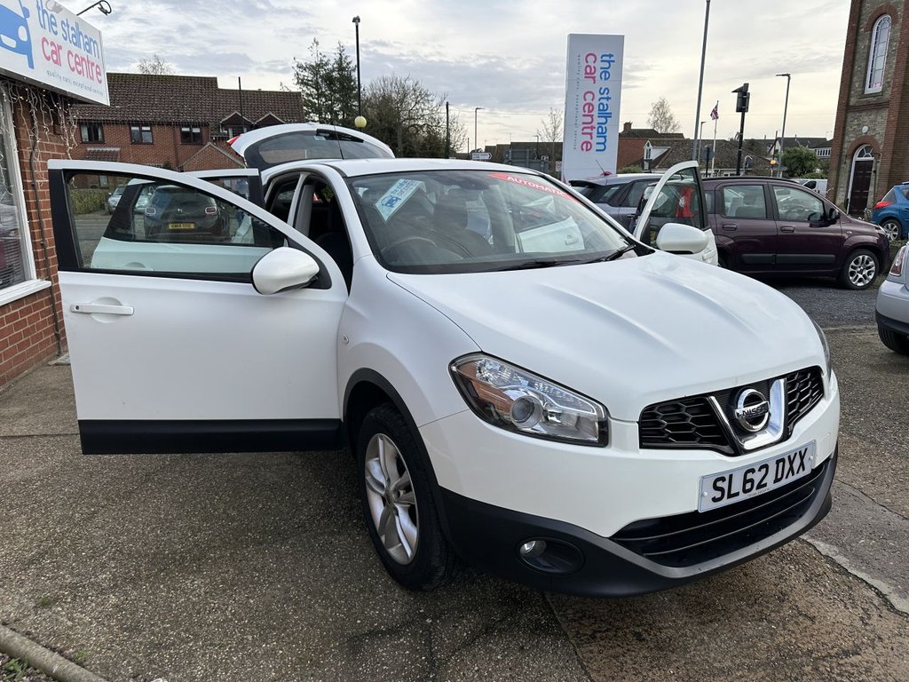 Used Nissan Qashqai 2012 for sale - 76923654: Photo 13