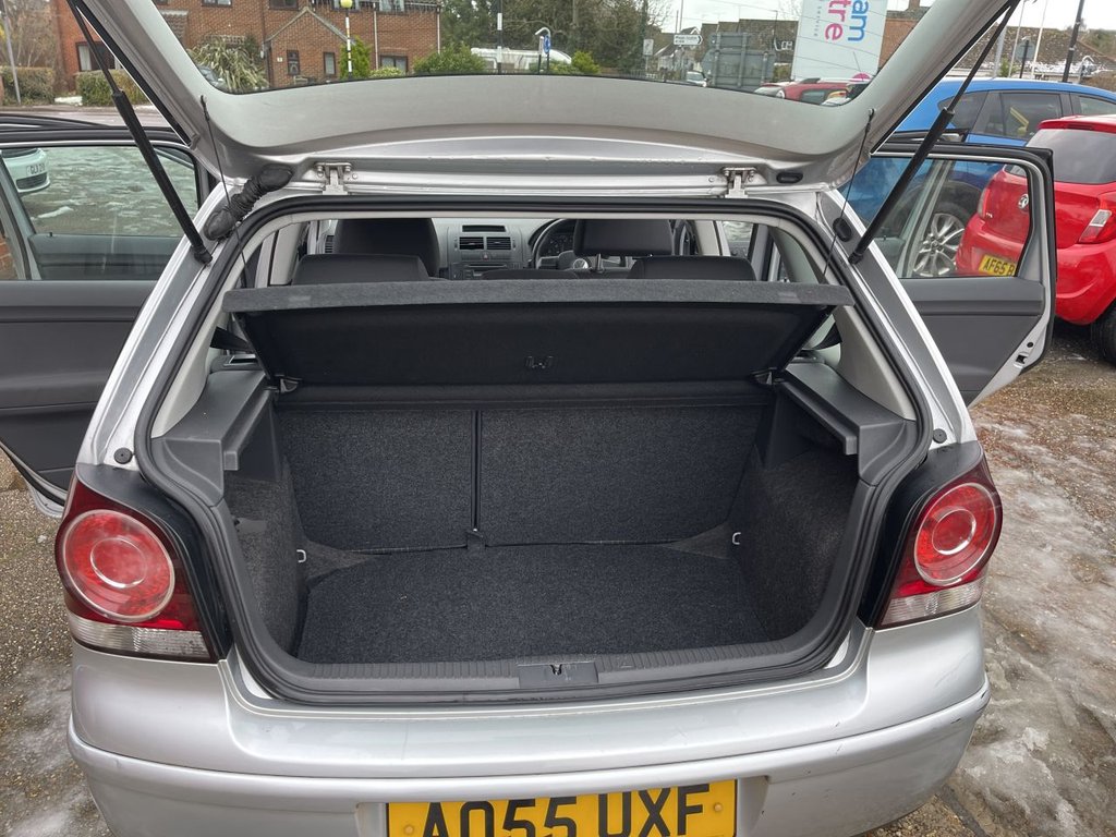 Used Volkswagen Polo 2005 for sale - 77133172: Photo 15