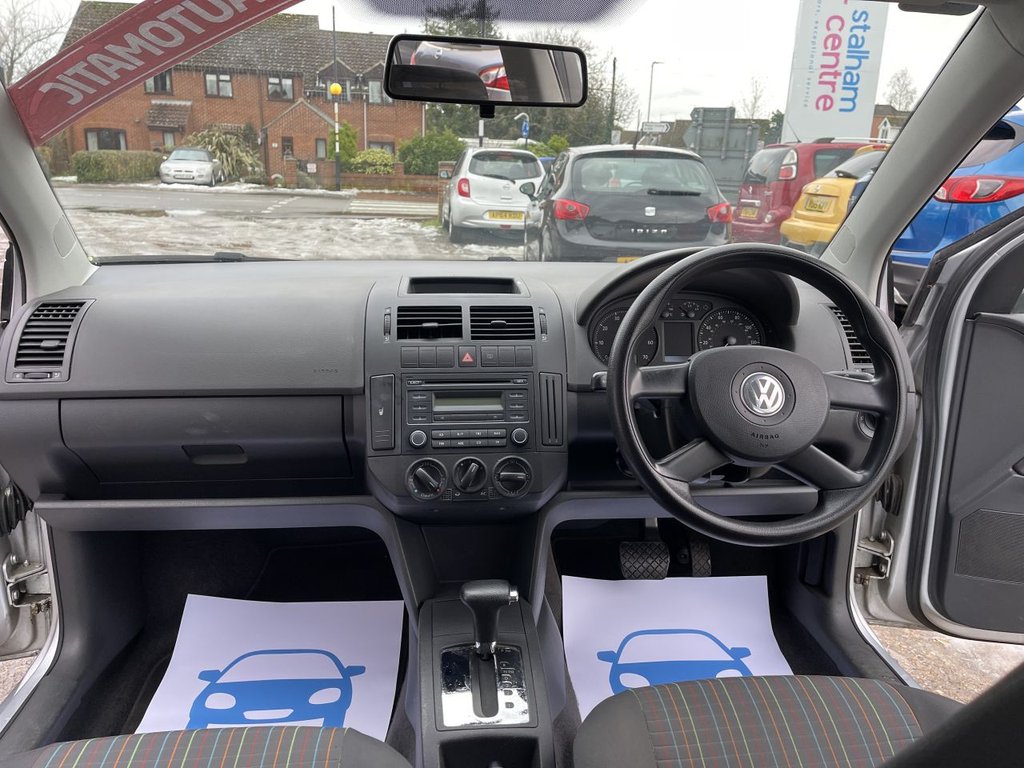 Used Volkswagen Polo 2005 for sale - 77133172: Photo 3