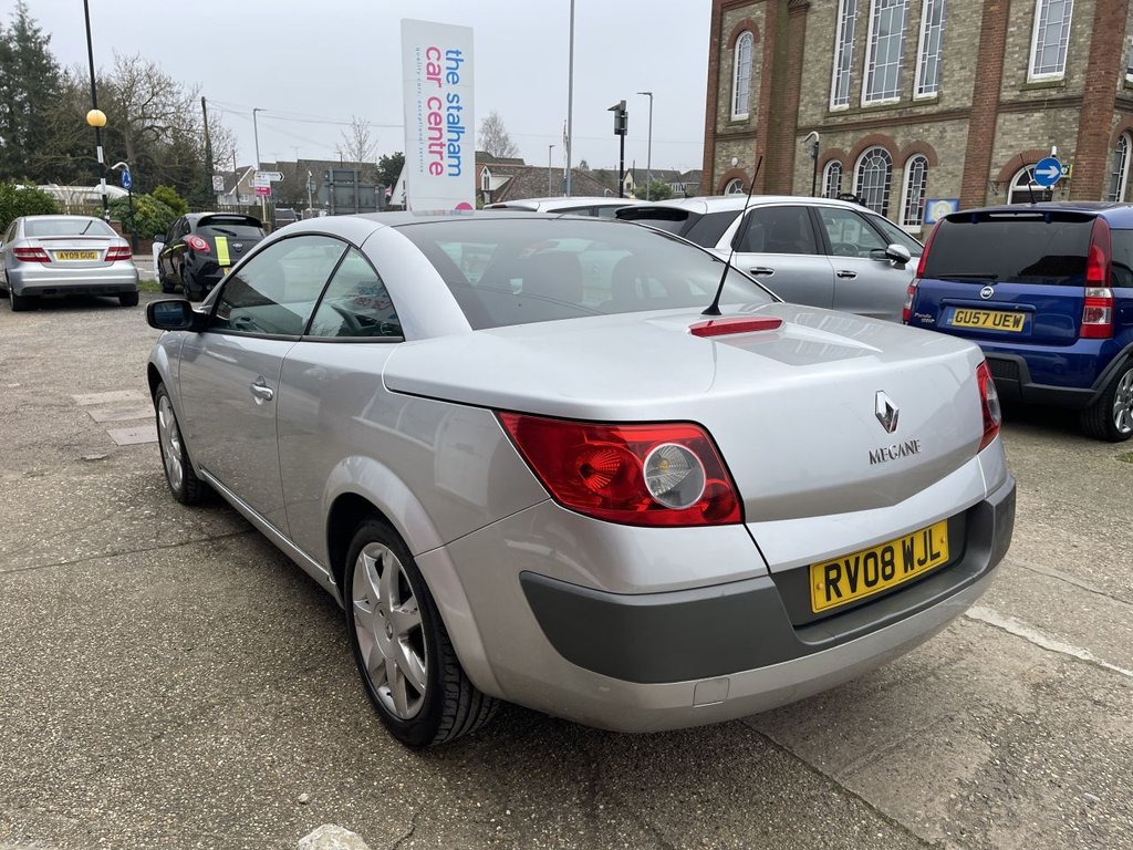 Used Renault Megane 2008 for sale - 77780638: Photo 6