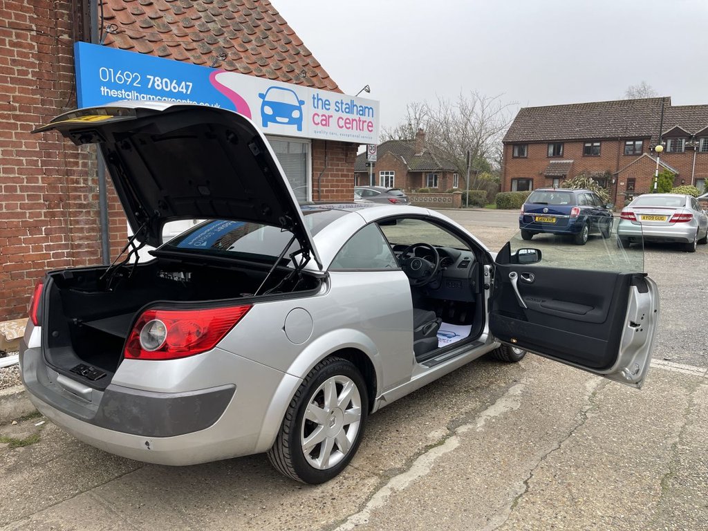 Used Renault Megane 2008 for sale - 77780638: Photo 9