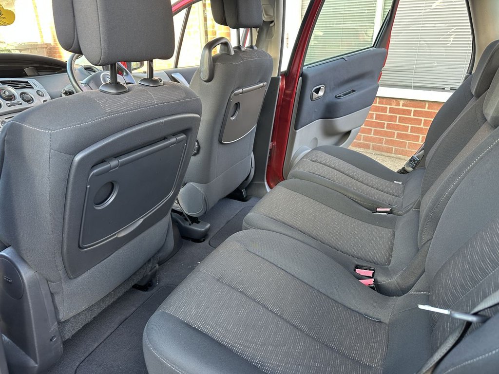 Used Renault Megane 2007 for sale - 76973239: Photo 12