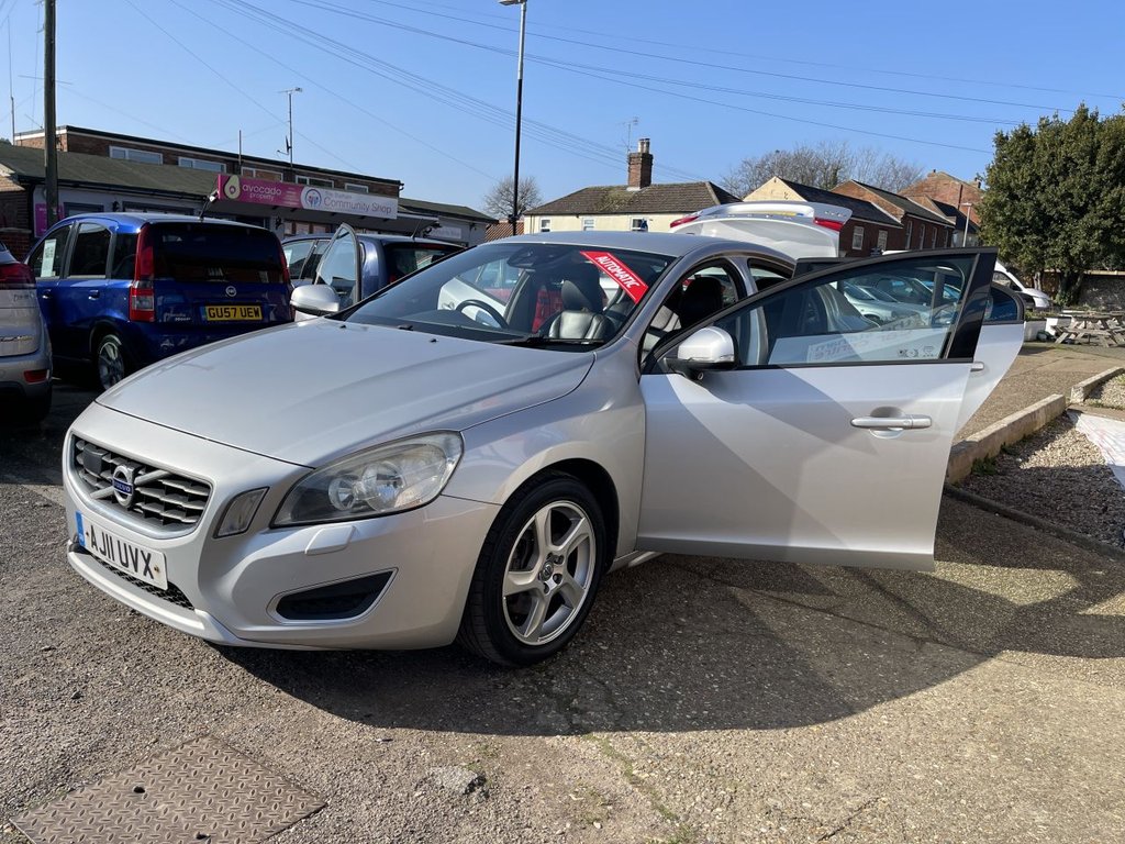 Used Volvo S60 2011 for sale - 77765132: Photo 12