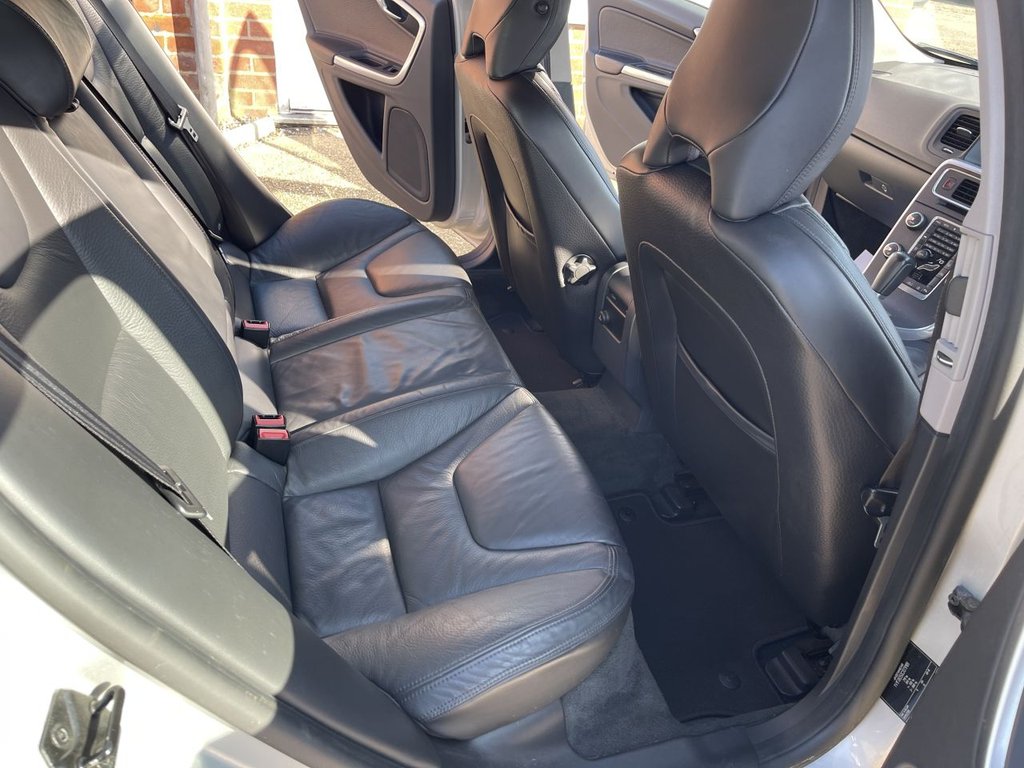 Used Volvo S60 2011 for sale - 77765132: Photo 14