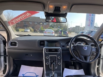 Used Volvo S60 2011 for sale - 77765132: Photo