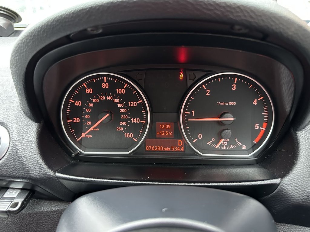 Used BMW 1 Series 2012 for sale - 76536168: Photo 2