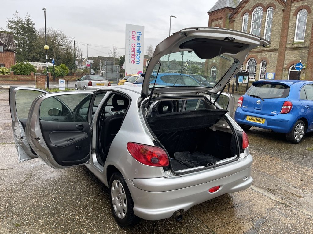 Used Peugeot 206 2008 for sale - 77263772: Photo 11