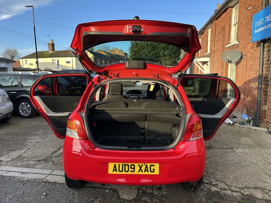 Used Toyota Yaris 2009 for sale - 77007563: Photo 16