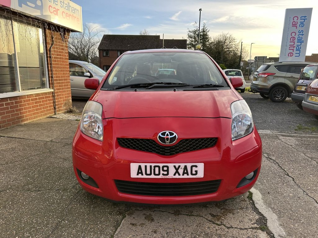 Used Toyota Yaris 2009 for sale - 77007563: Photo 2