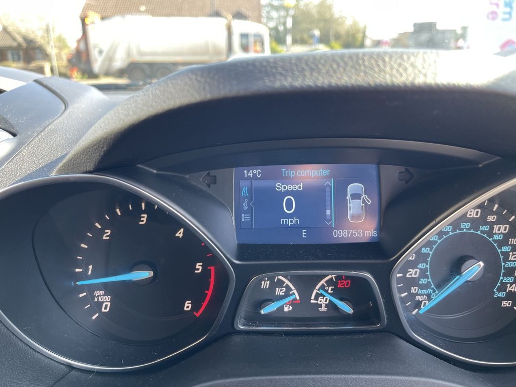 Used Ford Kuga 2015 for sale - 77765391: Photo 3