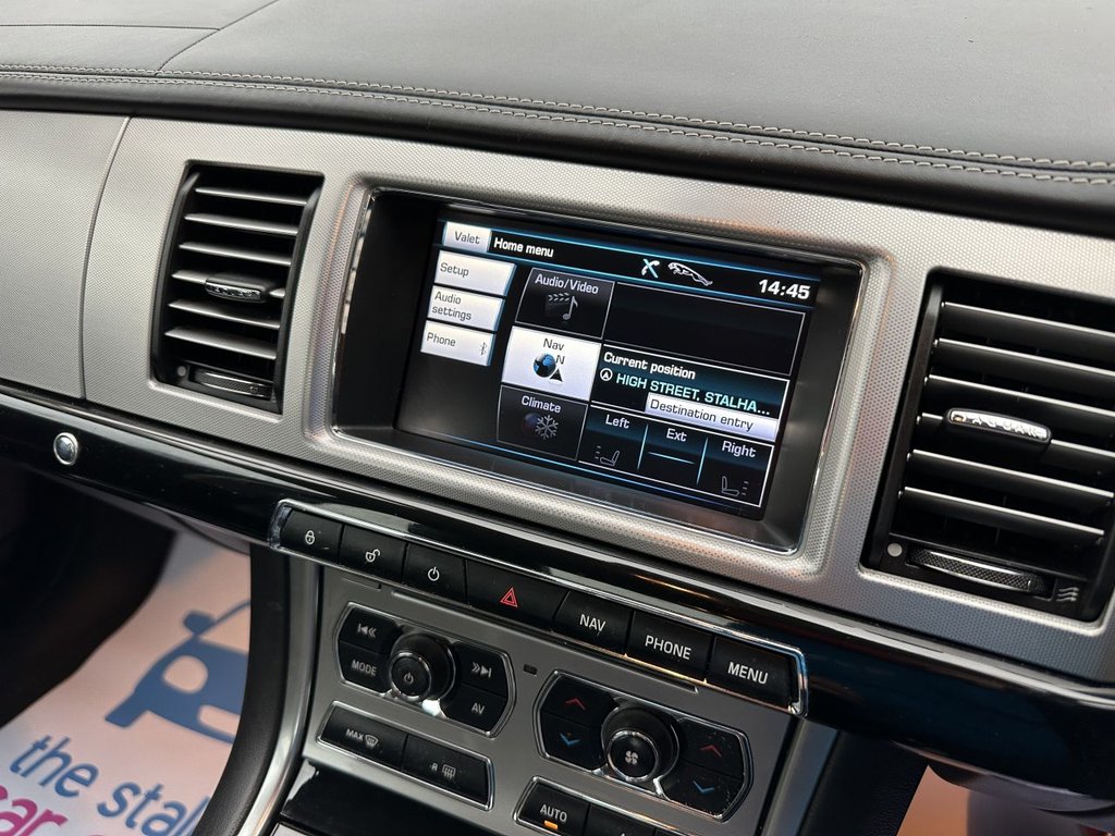 Used Jaguar XF 2012 for sale - 76724781: Photo 21