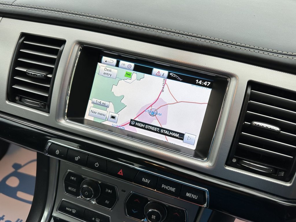 Used Jaguar XF 2012 for sale - 76724781: Photo 23