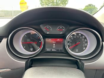 Used Vauxhall Astra 2016 for sale - 79695506: Photo