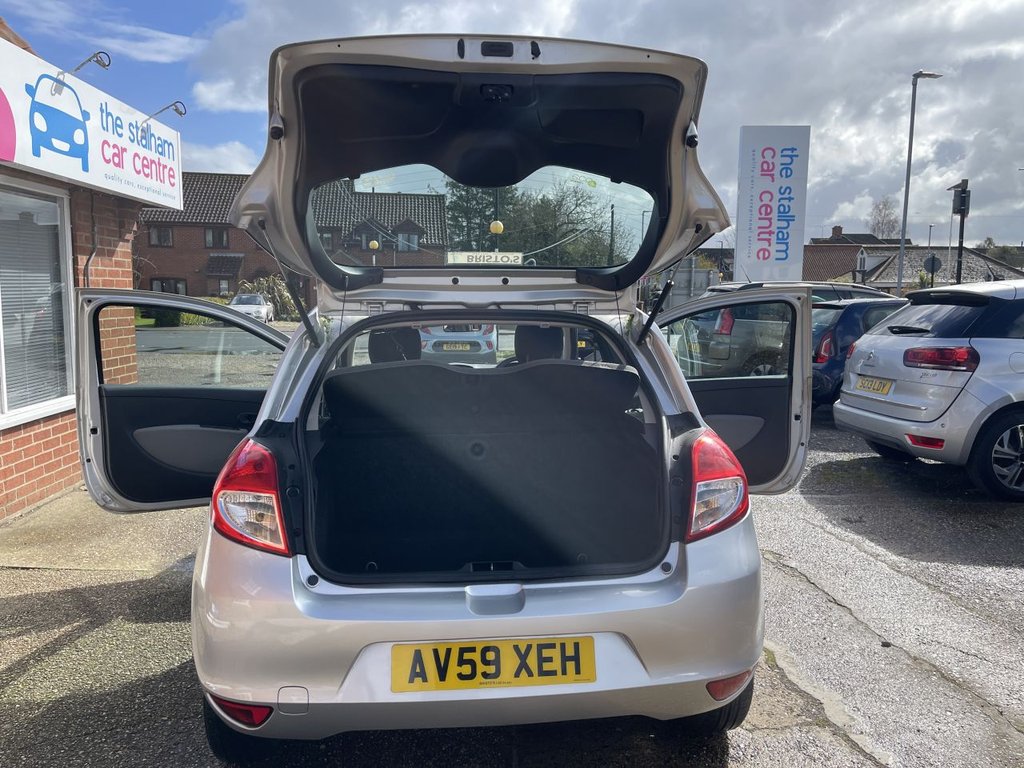 Used Renault Clio 2009 for sale - 78030854: Photo 10