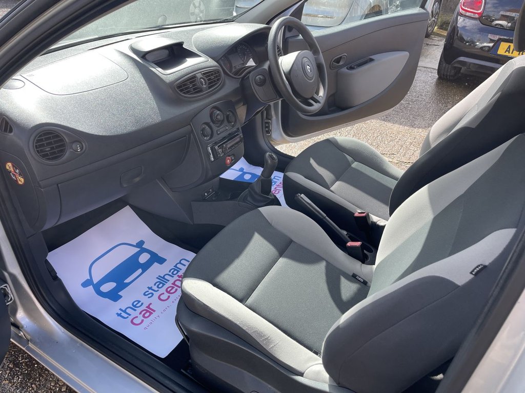 Used Renault Clio 2009 for sale - 78030854: Photo 16