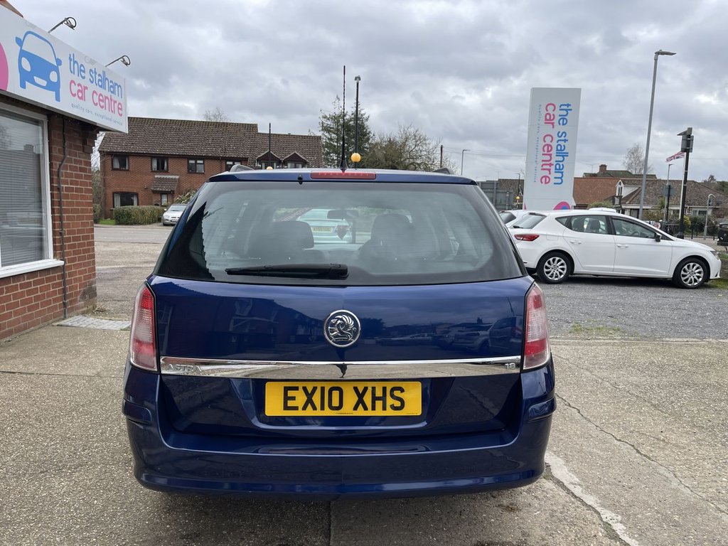 Used Vauxhall Astra 2010 for sale - 77693005: Photo 5