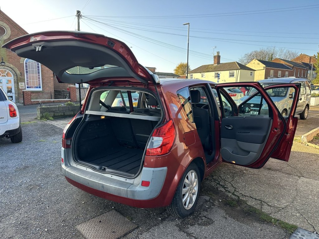 Used Renault Megane 2007 for sale - 76740787: Photo 16