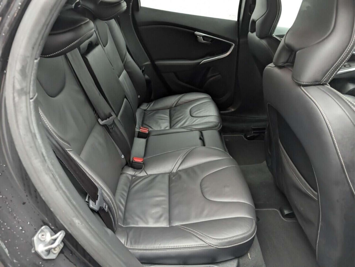 Used Volvo V40 2019 for sale - 77713975: Photo 23