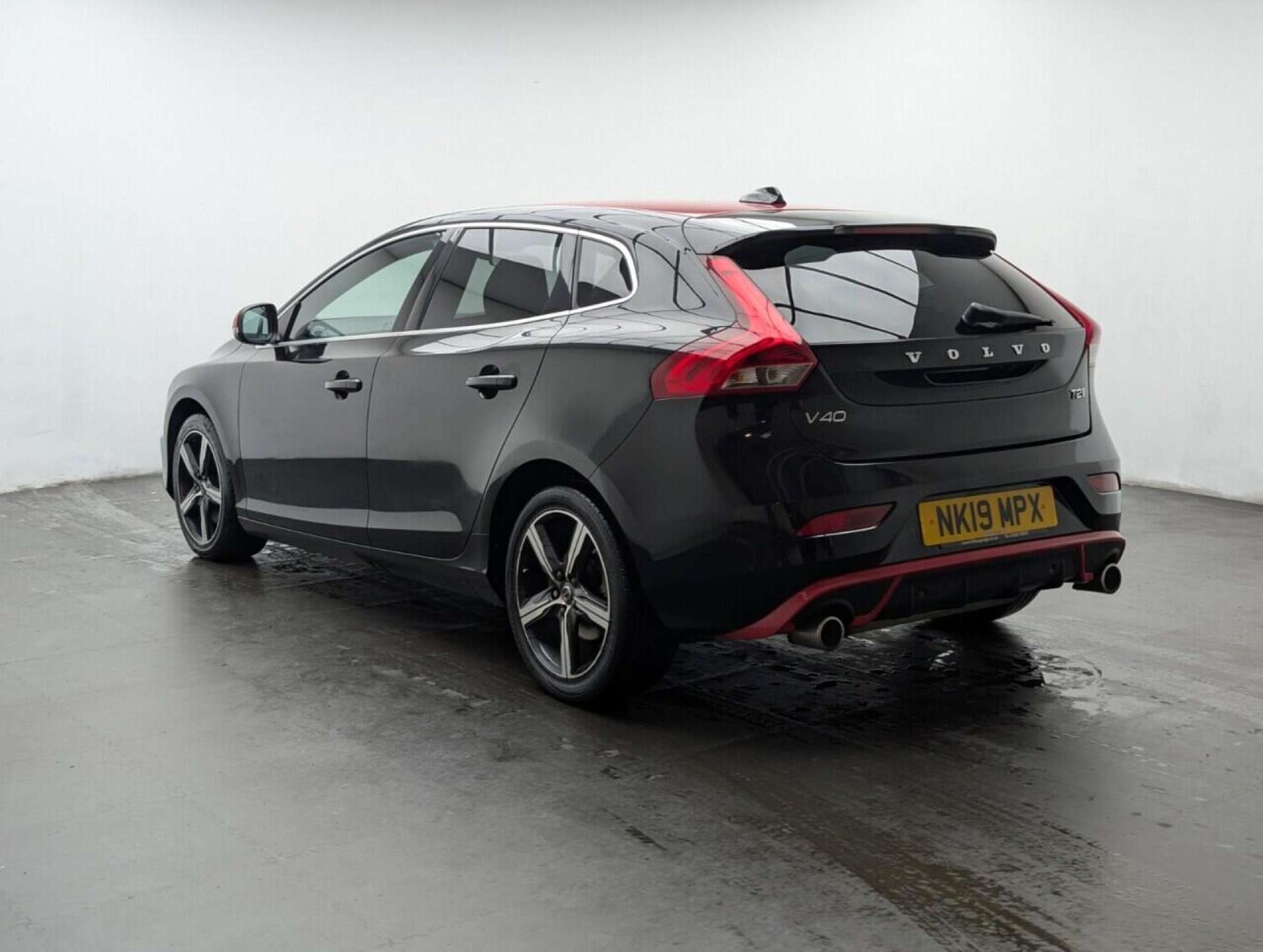 Used Volvo V40 2019 for sale - 77713975: Photo 6