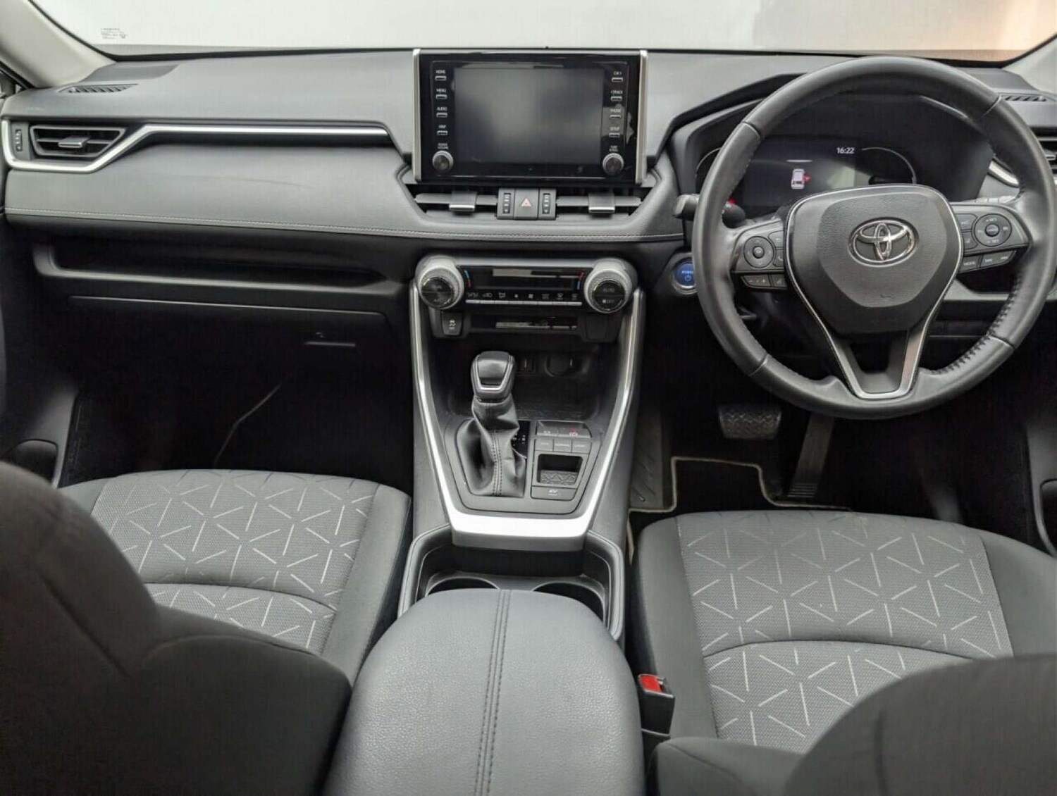 Used Toyota RAV4 2021 for sale - 77713688: Photo 24