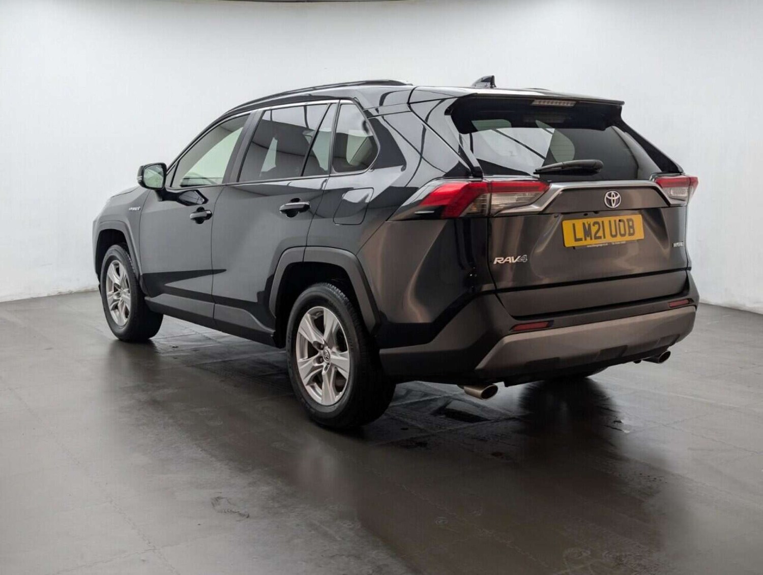 Used Toyota RAV4 2021 for sale - 77713688: Photo 6