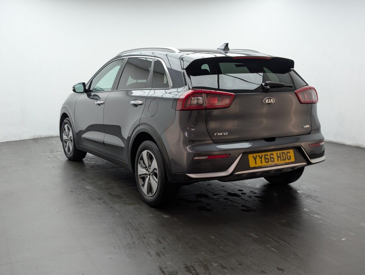 Used Kia Niro 2016 for sale - 76781858: Photo 6