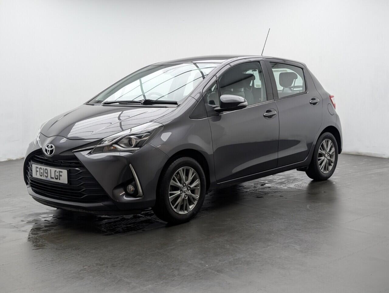 Used Toyota Yaris 2019 for sale - 77131234: Photo 4