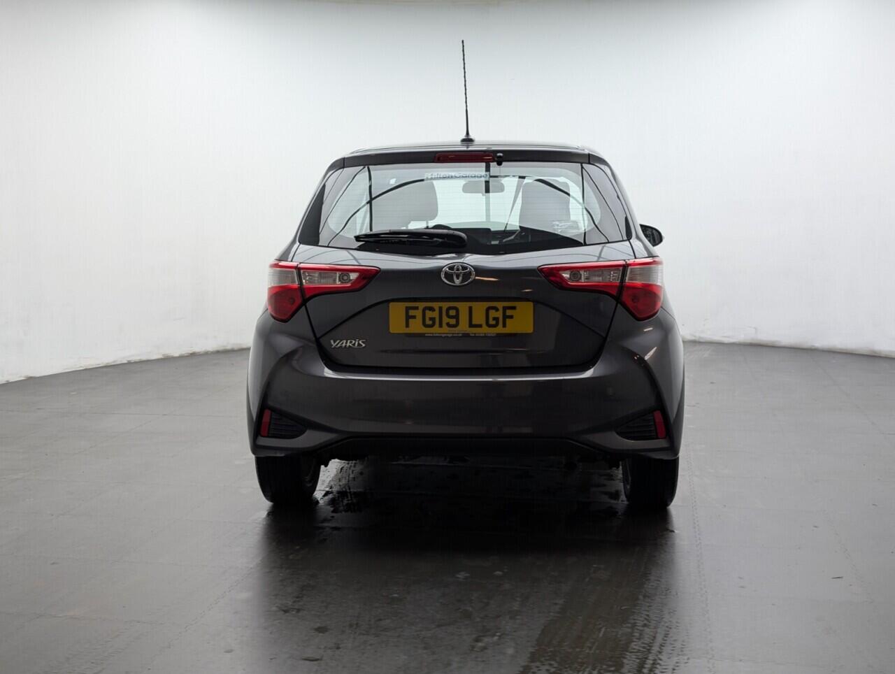 Used Toyota Yaris 2019 for sale - 77131234: Photo 7