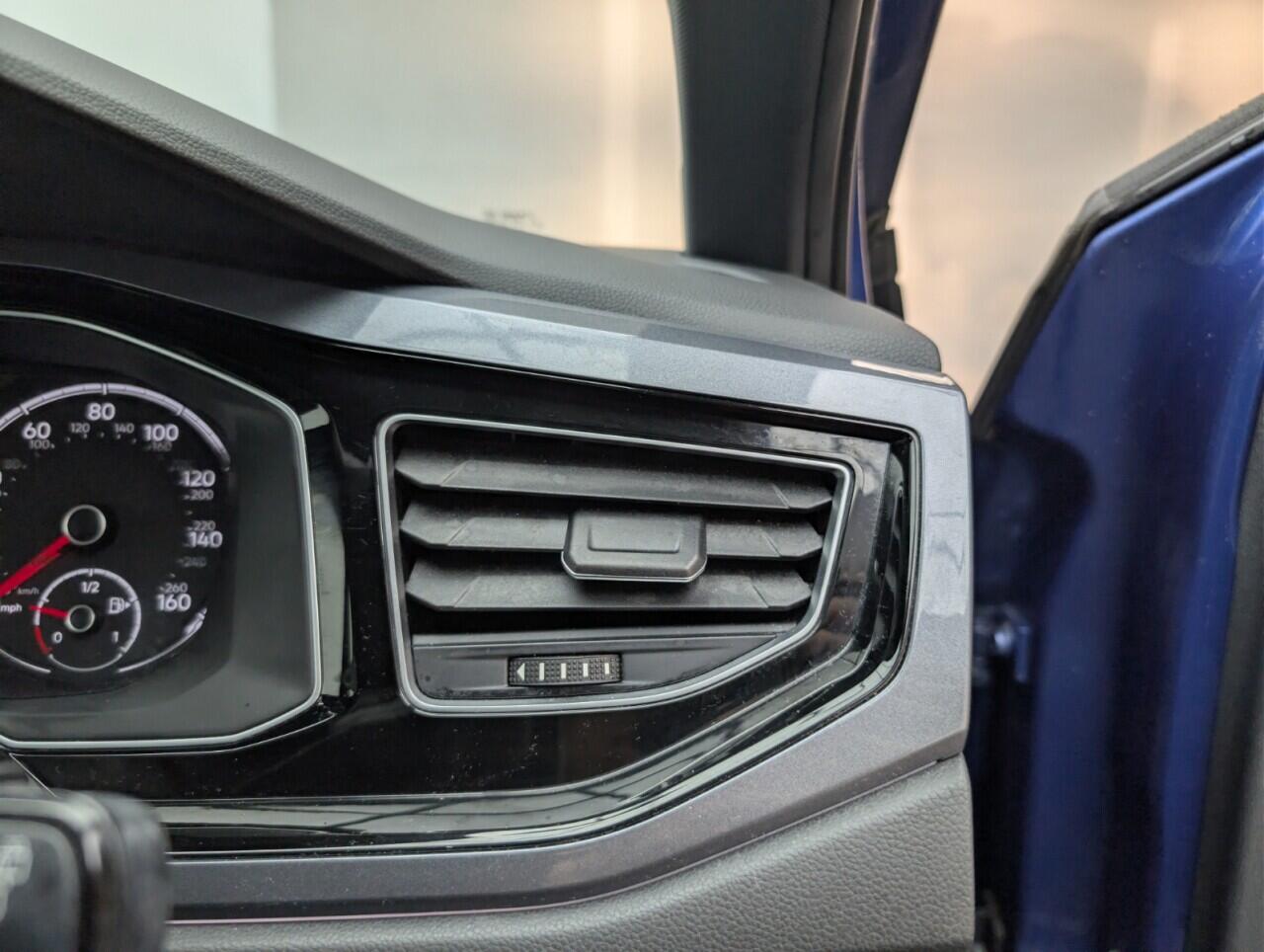 Used Volkswagen Polo 2018 for sale - 76728402: Photo 18