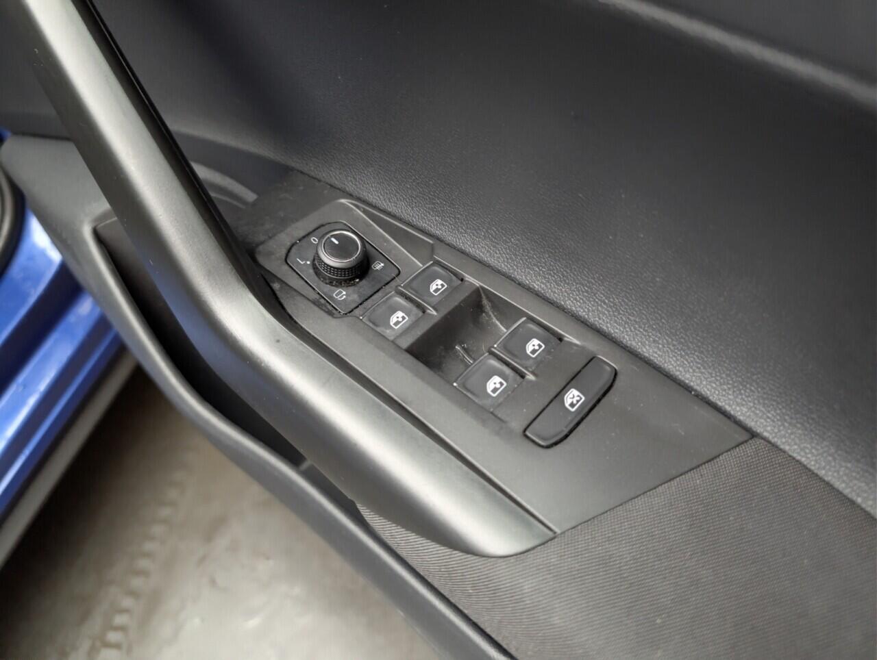 Used Volkswagen Polo 2018 for sale - 76728402: Photo 19