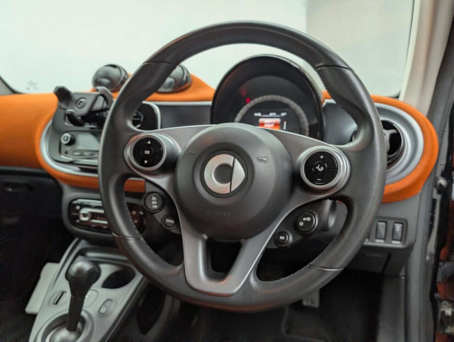 Used smart fortwo 2018 for sale - 77714661: Photo 31