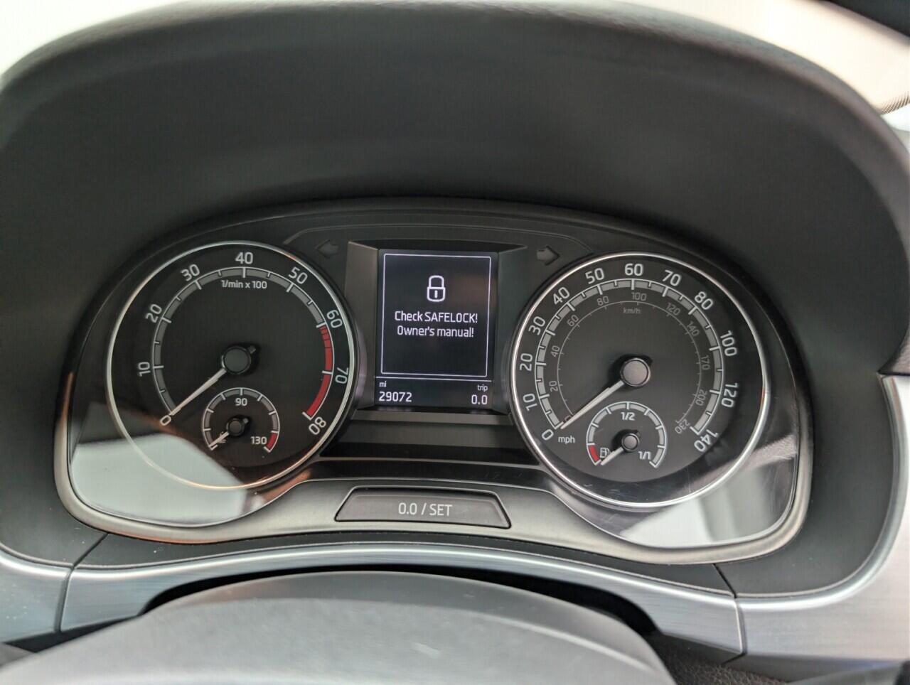 Used Skoda Fabia 2019 for sale - 76689847: Photo 17