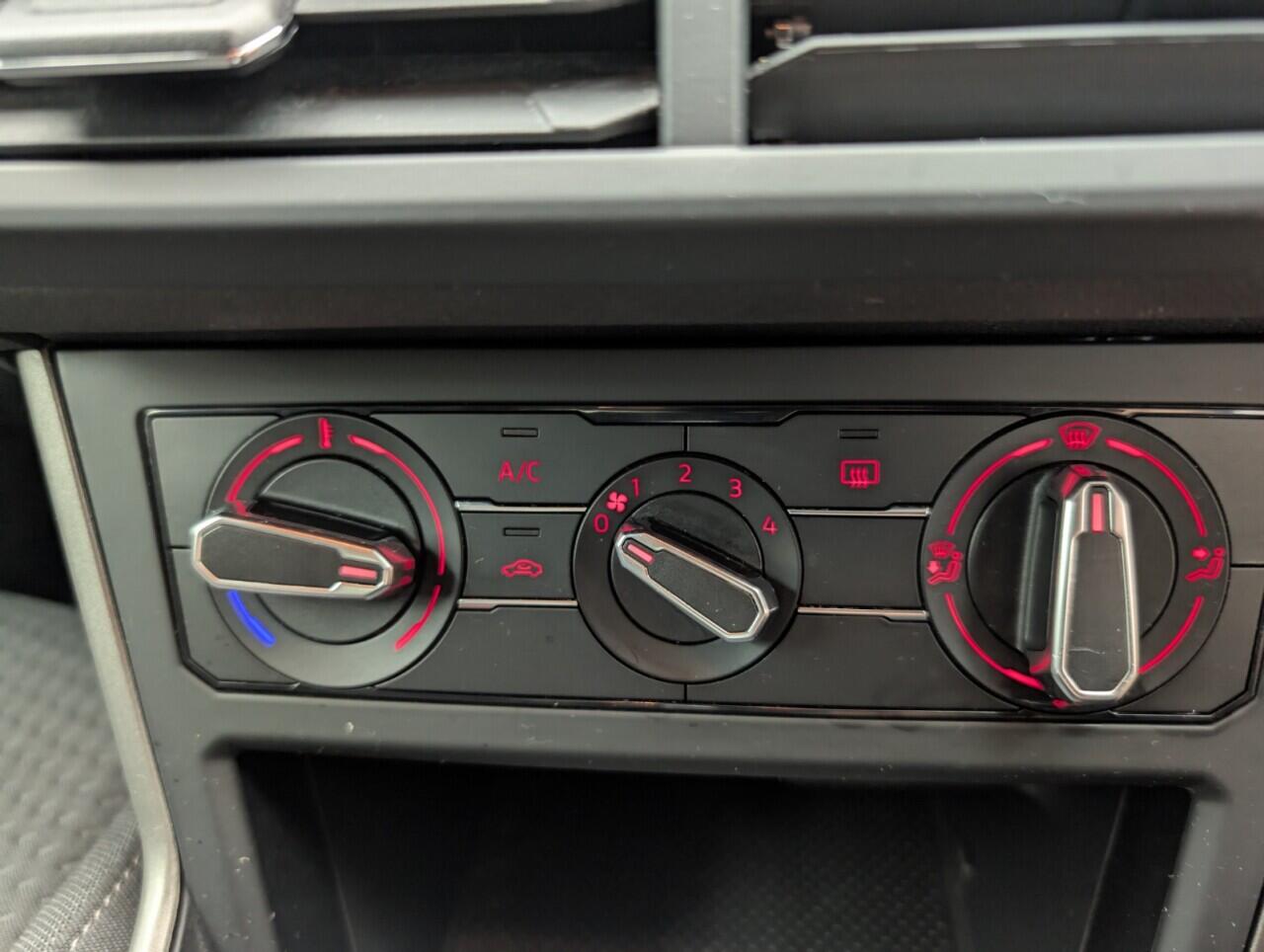 Used Volkswagen Polo 2021 for sale - 76425245: Photo 16