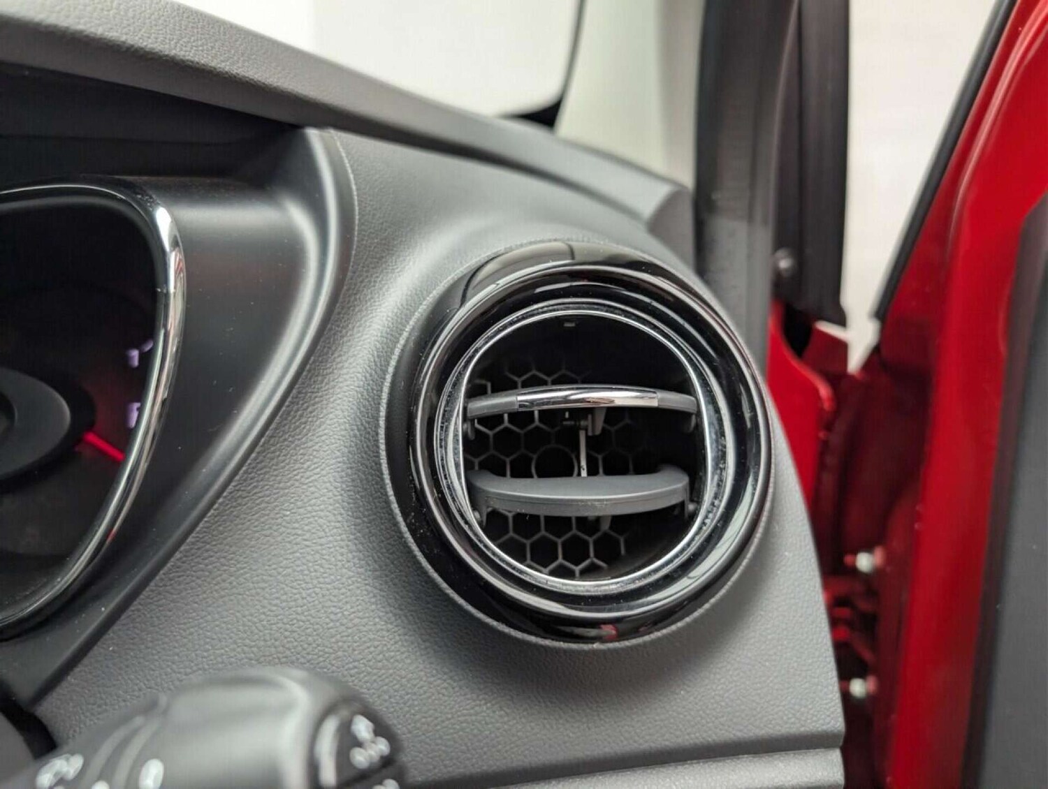 Used Renault Captur 2017 for sale - 77712998: Photo 19